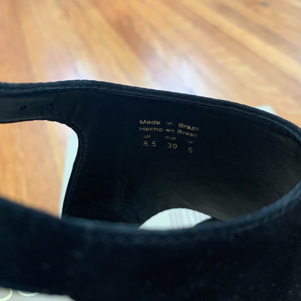 8.5 Aldo Black Suede Heels - Picture 4 of 5